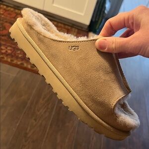 UGG Tan Suede Greenport Slide